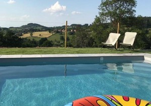Gîte avec piscine, cheminée, jardin, et animaux acceptés - FR-1-496-32
