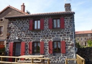 Gîte Cayres, 3 pièces, 4 personnes - FR-1-582-312