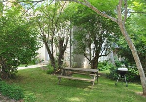 Gîte confortable avec parc boisé, activités familiales et équipements modernes près de la Loire - FR-1-381-470