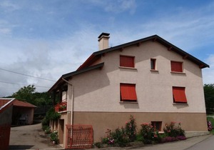 Gîte Saint-Just-la-Pendue, 3 pièces, 4 personnes - FR-1-496-53