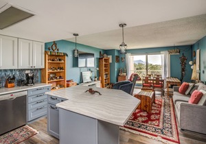G606 - 1 Bedroom First Floor Gearhart House allows one pet No cleaning fees