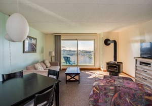 G661 - 1 Bedroom 3rd floor, Elevator, No Cleaning Fees