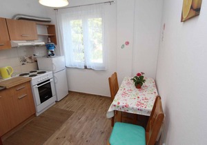 GABRIEL One-Bedroom Apartment 3