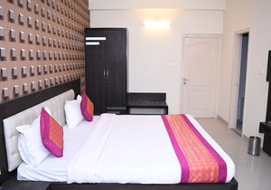 Ganga Darshanam Guest House