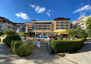 GARDEN OF EDEN B3-2 Private One Bedroom Apartment