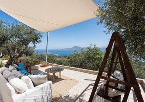 Gardenia Garden House with beautiful sea views, near the beach and the village.