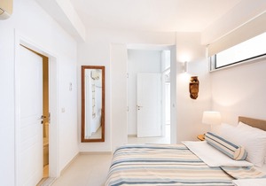Gardenia Guest House with beautiful sea views, near the beach and the village.