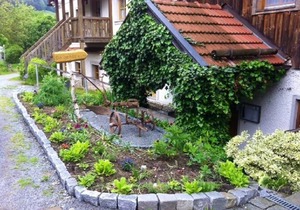 Gemütliche 3-Sterne-Ferienwohnung mit Terrasse und Streichelzoo