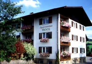 Gemütliches 2-Zimmer-Appartement mit Balkon für bis zu 4 Personen