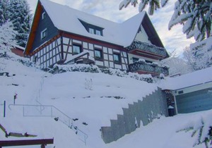 Gemütliches Appartement in Hallenberg mit Terrasse
