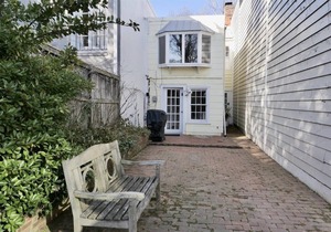 Georgetown Cobblestone Cottage - Private Parking!
