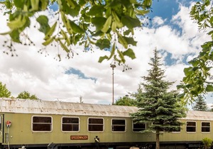 Germany Sleeping car compartment 2 - zz Lokschuppen Pasewalk-Experience overnight stay in a sleeping car