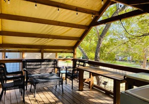 Geronimo Creek Retreat Getaway Cabin #4