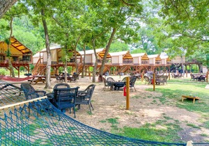 Geronimo Creek Retreat Getaway Cabin #5