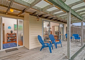 Get-Away at Cooks - Cooks Beach Holiday Home