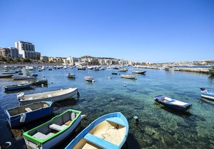 Getawaysmalta - Seashells Apartment 11 With Terrace And Sea Views In Bugibba