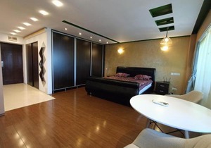 Ghica Tei Studio BY ACME RENT