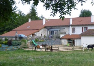 Gite Allègre, 5 bedrooms, 12 persons