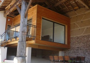 Gite Chazelles-sur-Lyon, 4 bedrooms, 10 persons