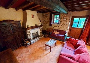 Gite Sainte-Suzanne-et-Chammes, 2 bedrooms, 4 persons