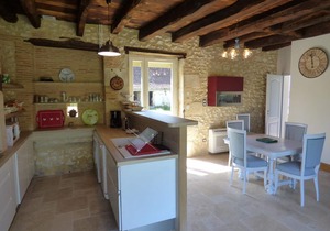 Gite Saint-Pierre-de-Chignac, 2 bedrooms, 6 persons