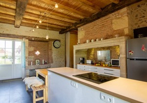 Gite Saint-Pierre-de-Chignac, 4 bedrooms, 8 persons