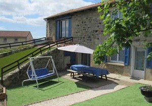 Gite Saint-Germain-Laprade, 3 bedrooms, 8 persons