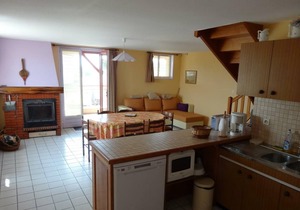 Gite St-Just-la-Pendue, 2 bedrooms, 4 persons