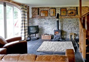 Glan Clwyd Isa - The Coach House