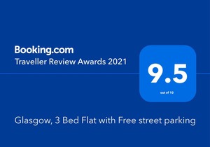 Glasgow, 3 Bed Flat with Free street parking