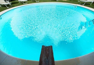 Glicene, Francigena - Holiday apartment with pool near San Gimignano, Tuscany