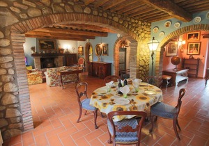 Glorious Villa in Ficulle with Swimming Pool