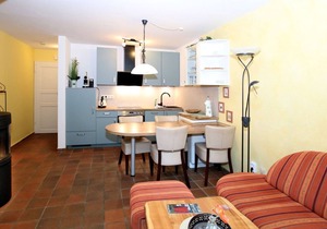 Gmelinstraße 17 c - House with 2 rooms on approx. 52m² and terrace