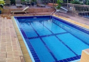 Go around Kampala all day to return to your wonderful apartment