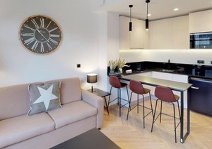 Goerlich Suites Valencia DeLuxe Apartment 107