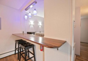 Gold Creek 30W Condo Remodeled On Main St