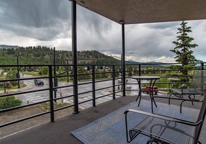 Gold Creek Condo: Downtown, Amazing Views