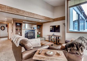Gold Point #5-C - Great Views - Hot Tub Access