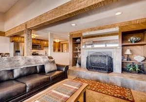 Gold Point #5-C: Impeccable Views - Scenic Hot Tub Access