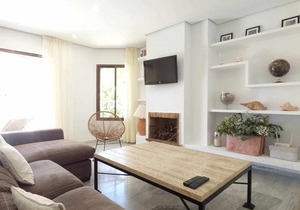 Golden Beach Apartment - Eaw Homes