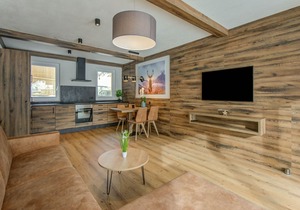 Golden Lodges Rauris Resort with parking