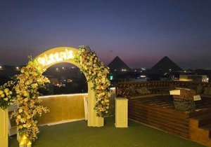 Golden mask pyramids inn