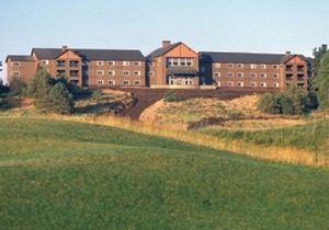 Golf Resort Condo ~ Running Y ~2 Bed/2 Bath (Sleeps 6) ~Pool~Hot Tub