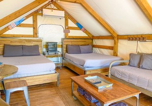 Gorgeous and Fun Glamping Cabin with AC and Kitchenette