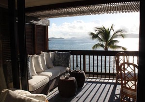 Gorgeous Beachfront Romantic Villa with the most breathtaking views!