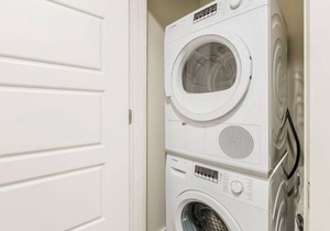 Gorgeous condo in Merchant Lofts by Hosteeva