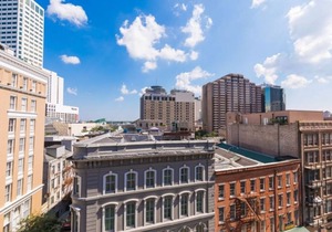 Gorgeous condo in Merchant Lofts by Hosteeva