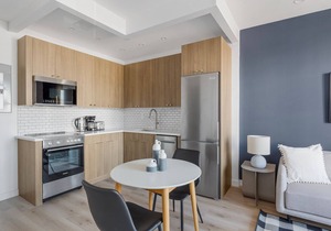 Gorgeous Dumbo 1BR w/Gym & Roof, nr TimeOut Building, by Blueground