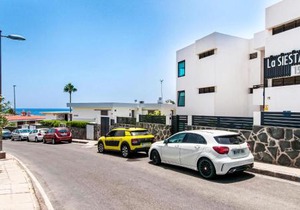Gorgeous Apartment In San Bartolom De Tiraj