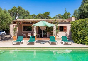 Gorgeous Finca "Can Galvany" with Wi-Fi, Garden, Terraces and Pool; Parking Available